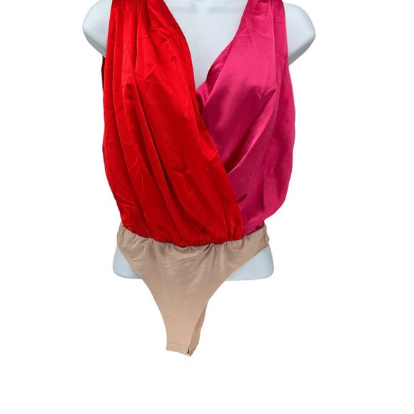 Strut & Bolt Color Blocked Red Pink Wrap Bodysuit NWT Small Ties One Piece - Picture 2 of 8